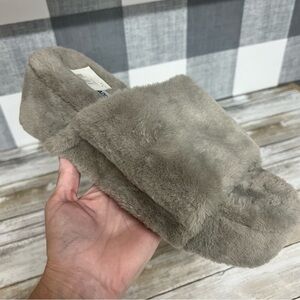 Steve Madden Gardoh Furry Platform Slippers